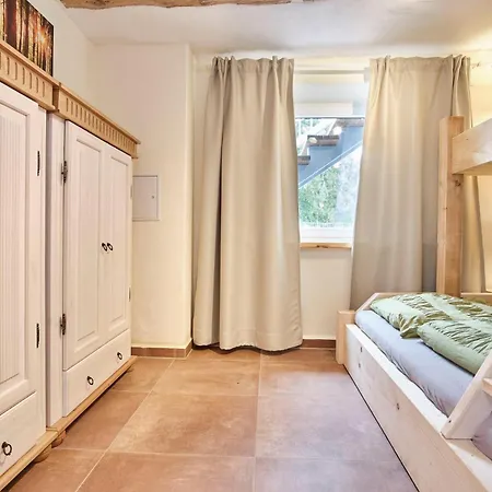 Aufschwung I Haushaelfte Fuhlendorf (Mecklenburg-Vorpommern)