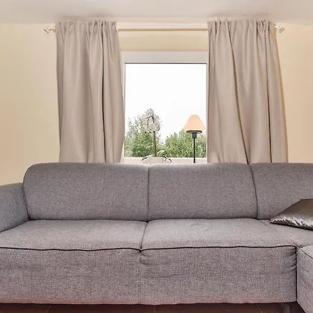 Aufschwung I Haushaelfte *